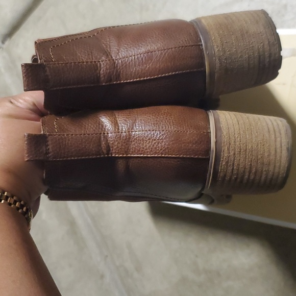 Beautiful booties leather - Picture 5 of 15